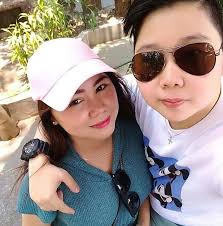 Another popular beach in the 70's was Matabungkay Beach in Batangas.  Established by Reymundo Bausas, this beach initially had sheds, cottages  and balsas. Situated in Lian Batangas people from Metro Manila and