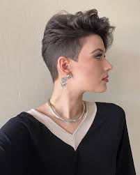 Curto Moderno Visite:...