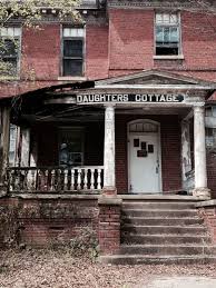 Cottage At Stonewall Jackson Home For Boys Concord Nc Old Abandoned Houses Abandoned Houses Abandoned Places