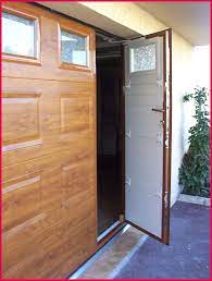 Resultat De Recherche D Images Pour Isolation Porte Garage Basculante Porte Garage Porte De Garage Sectionnelle Garage