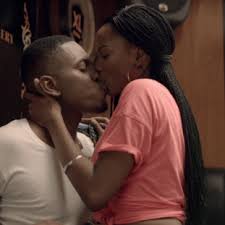 Timini was born in bayelsa state and is the younger brother to notable actress, dakore akande. My Job Gives Me Opportunity To Kiss Amazing Ladies Timini Egbuson