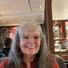 Beautiful sisters, Linda Locklear and Mary Brewer