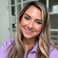 Alyssa Whatley's Instagram, Twitter & Facebook