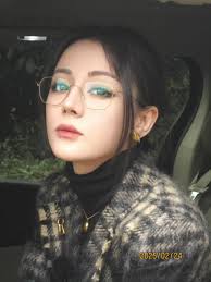 Dilraba untuk variety show #TheTruthSeason3 🔥 Dilraba kembali lagi bersama  Liu Yuning, Zhang Linghe, Zhou Keyu, Bai Yu dan Jolin Jin di variety show  The Truth 😍