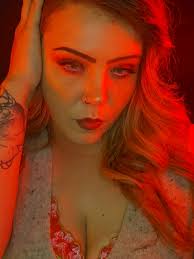 Ashley Dee (@ladyashleydee)