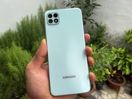 Samsung Galaxy A22 Review with Pros ...