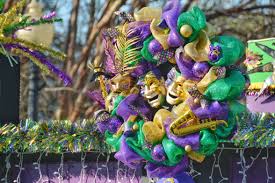 A Guide to Famous Mardi Gra
 s Traditions | Cajun Encounters Tour Company,  New Orleans