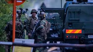 Mit diesem bild fahndet die belgische polizei nach jürgen conings. Schlimmer Verdacht In Belgien Macht Rechtsextremer Soldat Jurgen Conings Jagd Auf Virologen
