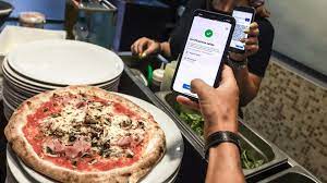 'italians remarkably disciplined and accepting'. Neue Corona App Italien Zuckt Den Greenpass Tagesschau De