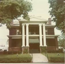 Thorn Funeral Home 1960 Present South 9th Street With Images Cambridge Ohio Ohio Cemeteries