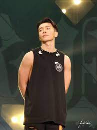 leedonghae thedneconcertinbangkok lee donghae women super junior
