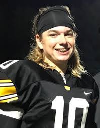 Reese Johnson's Instagram, Twitter & Facebook