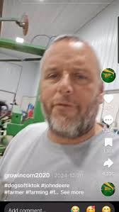 Dennis Pilon (@dennis.pilon) • Instagram photos and videos