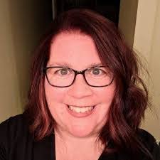 Kathi Arnold's Instagram, Twitter & Facebook