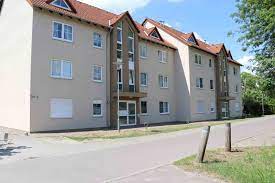 Obergeschoss in einem mehrfamilienhaus in der innenstadtnähe in genthin. 3 Zimmer Wohnung Zu Vermieten Erlenweg 13 39307 Genthin Jerichower Land Kreis Mapio Net