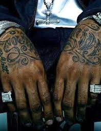 It's been a year since miami ink opened and nuñez thinks it's time to celebrate. Lloyd Banks Ehefrau Vermogen Grosse Tattoo Herkunft 2021 Taddlr