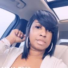 Angela Pullin's Instagram, Twitter & Facebook