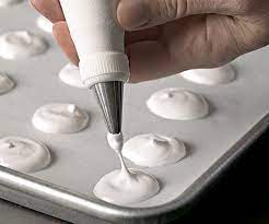 Pastry Bags And Piping Tips Article Finecooking