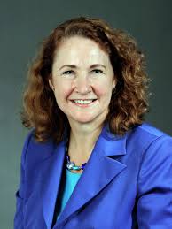 Elizabeth Esty joins Republicans to vote for health insurance bill