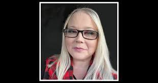 Linda Pendleton's Instagram, Twitter & Facebook