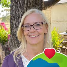 Sometimes the most powerful thing you can do is simply pause… breathe… and  let the world slow down around you. As the weekend arrives, give yourself  permission to release the weight of