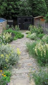 45 Simple Front Yard Landscaping Ideas Low Maintenance 29 Lingoistica Com Small Cottage Garden Ideas Backyard Garden Design Cottage Garden