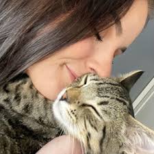 Cameron Carlyle (@camcarlyle)