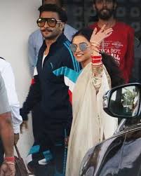 New Deepika Padukone And Ranveer Singh Spotted At The Airport Today To Udaipur For Isha Ambani S Wed Deepika Padukone Style Deepika Padukone Ranveer Singh