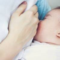 6 mois de grossesse, bébé bouge dans sa petite bulle.! L Alimentation Du Bebe De 2 Mois