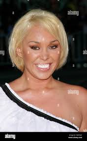 5 7 hi-res stock photography and images