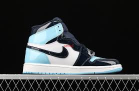 Air Jordan 1 Retro High Blue Chill Unc Patent Cd0461 401 In 2020 Air Jordans Jordan 1 Retro High Jordans