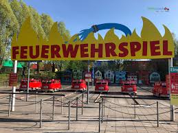 Familienausflug Ins Freizeitpark Ravensburger Spieleland Familienpunsch