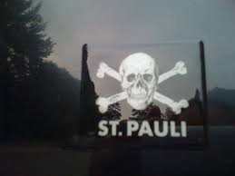 Modern und kunterbunt, manchmal auch düster und dreckig doch eines ist sicher, st. Fc St Pauli Gesellt Sich Zum Saar Wappen Text Blog