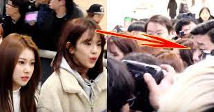 Nothing has been decided yet. Iz One Fans Dangerously Hoard Around Members At Airport Security Guard S Actions Go Viral