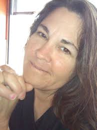 Having a difficult time trying to decide between Bakesy, Bake Genie, My  Custom Bakes Square. What's your preference and why?