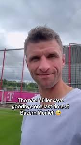 Is someone cutting onions? 😢 (Via @Thomas Müller) #soccer #football  #thomasmuller #muller #bayern #fcbayern #bayernmunich