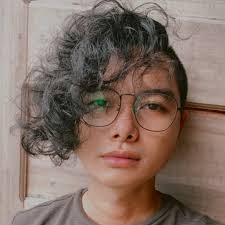 Ricardo Roxas's Instagram, Twitter & Facebook