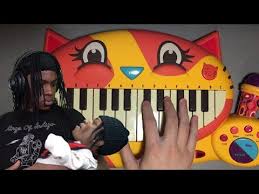 Kid Cudi Pissy Pamper But It S Played On A Cat Piano Youtube