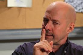 La “Iena” Marco Berry al teatro Predaia