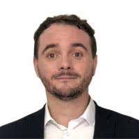 Damien Burton's Instagram, Twitter & Facebook