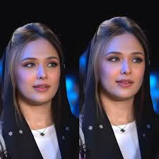 Irfan Pathan marries model Safa Baig and the interesting part is Safa is a  well known nail artist (What THEY say, i don't see it though ;). You might  want to check