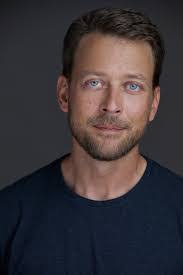 Zac Hunter's Instagram, Twitter & Facebook