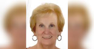 Jeannie Magee's Instagram, Twitter & Facebook