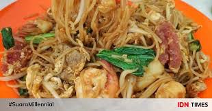 Ayam goreng sambal balado ini bisa dijadikan lauk untuk makan siang atau malam. Resep Membuat Bihun Goreng Medan Gurihnya Bikin Nagih
