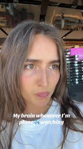 Saskia Smith (@saskiasmith)'s videos with Tututututurururu