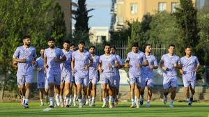 گزارش ویژه؛ استقلال درفاصله یک ماه تا شروع فصل؛ تیمی با 15 بازیکن!