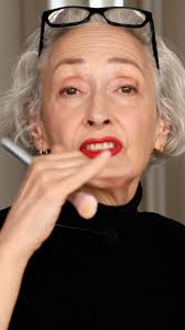 Rose-Marie Swift Just Changed How I Do Makeup Forever 😮