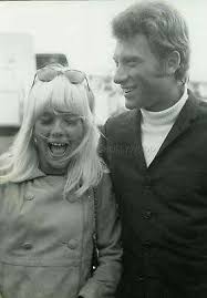 Johnny Et Sylvie Vartan Johnny Hallyday Photo Johnny Hallyday S Habiller