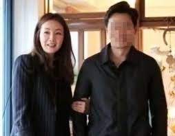 배우 최지우가 한 유튜브 채널의 저격을 당한 가운데 yg엔터테인먼트는 무대응으로 일관하고 있다. ìµœì§€ìš° ì‹œí—˜ê´€ ë‚¨íŽ¸ ì „ì§ì—…