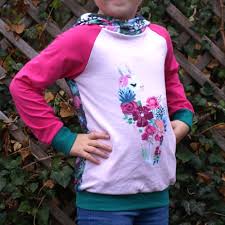Es ist ein raglanshirt mit. Raks Raglanshirt Kinder Schnittmuster Gr 92 140 92 116 122 140 The Crafting Cafe